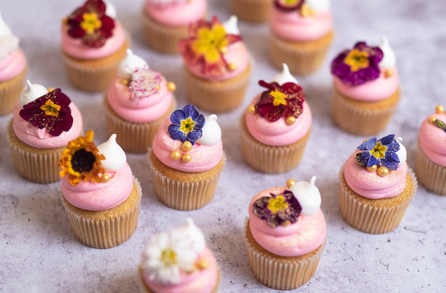 Mother's day Cupcakes online now!  We also deliver on Mothering Sunday!
