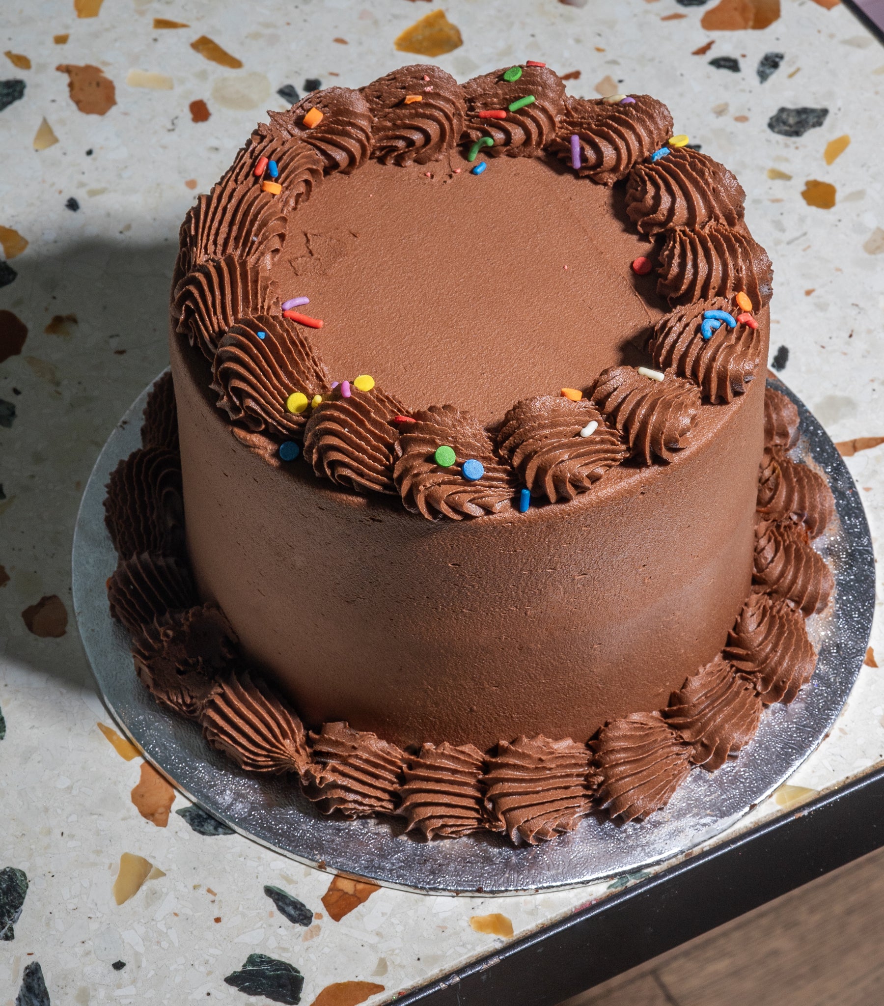 Images For Simple Cake HAPPY NEW YEAR / CHOCOLATE MUD CAKE